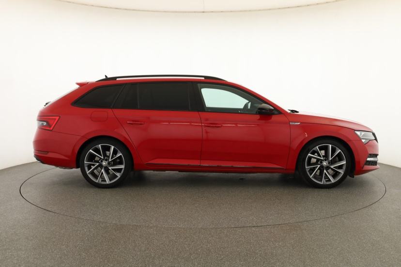 Škoda Superb, 2021