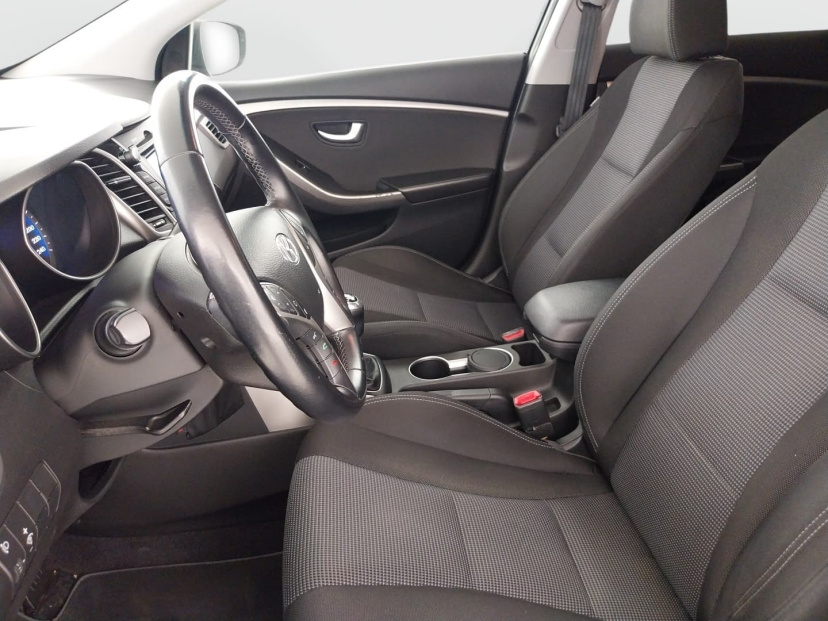 Hyundai i30, 2015