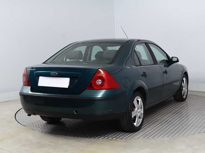 Ford Mondeo, 2002