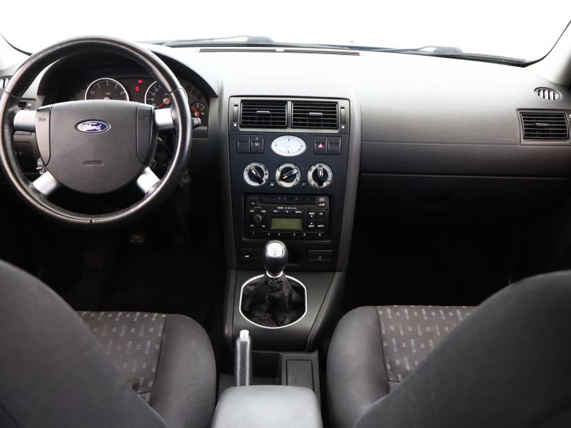 Ford Mondeo, 2002