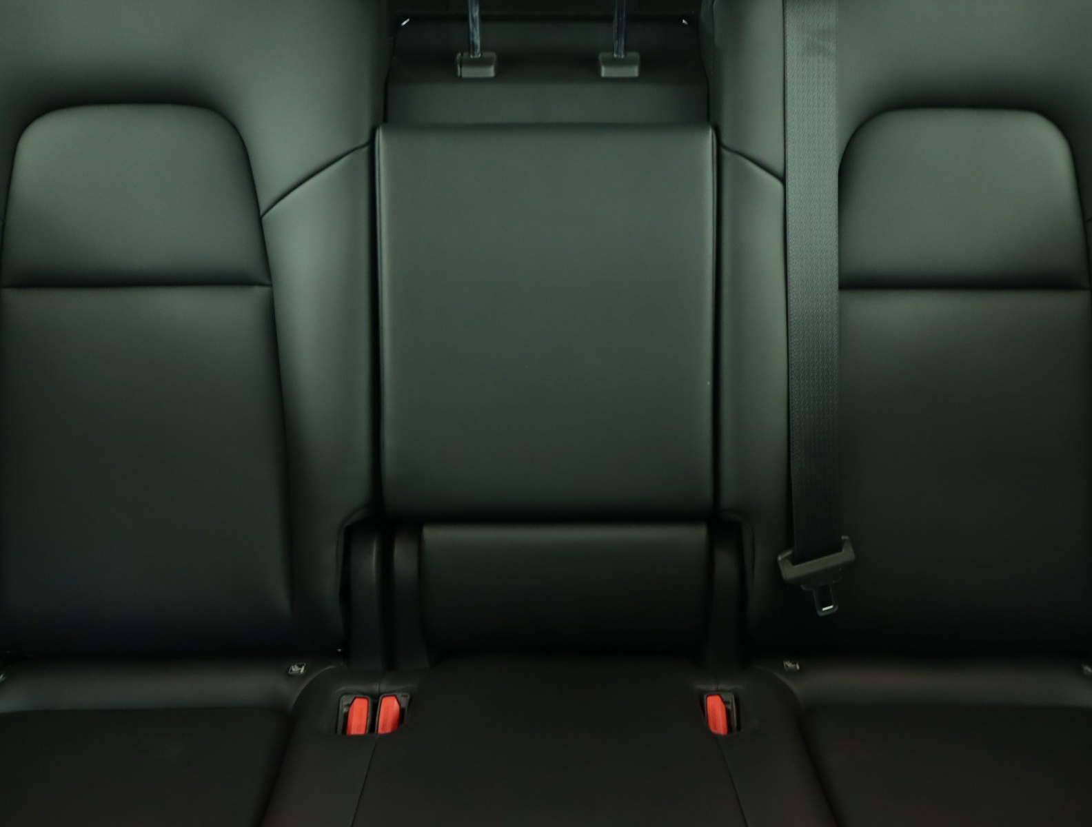 Tesla Model Y Performance – fotografie 14