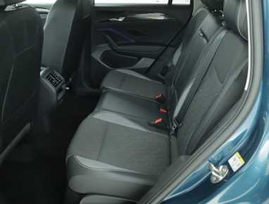 Volkswagen Tiguan - 2025