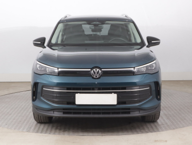 Volkswagen Tiguan - 2025