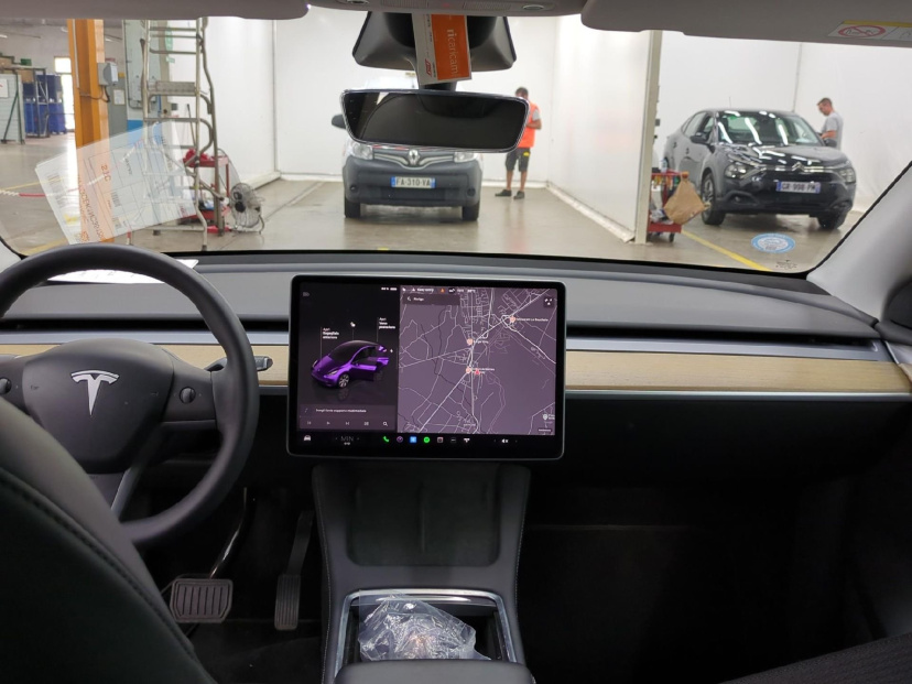 Tesla Model Y, 2022