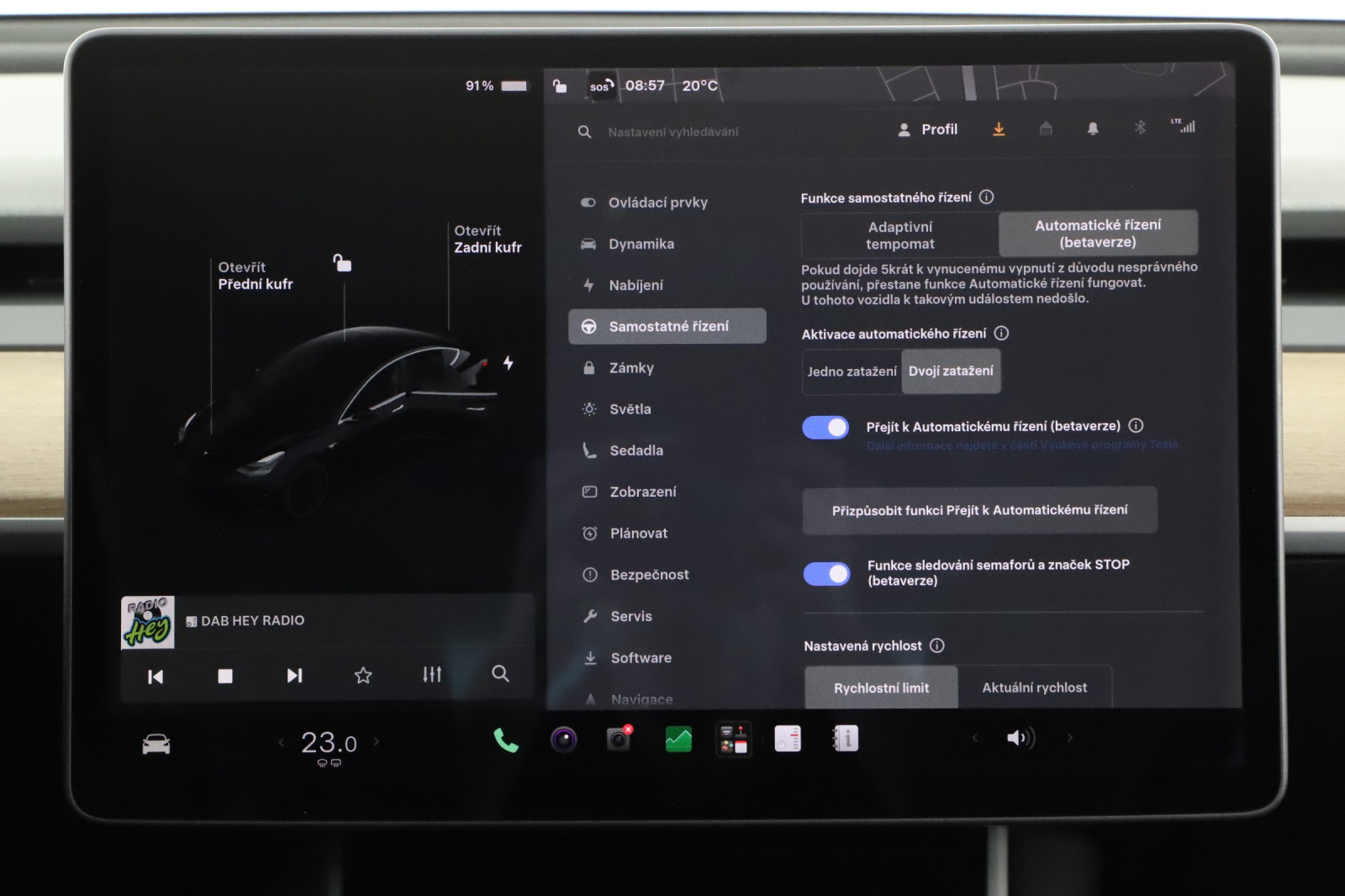 Tesla Model 3 Long Range AWD – fotografie 20