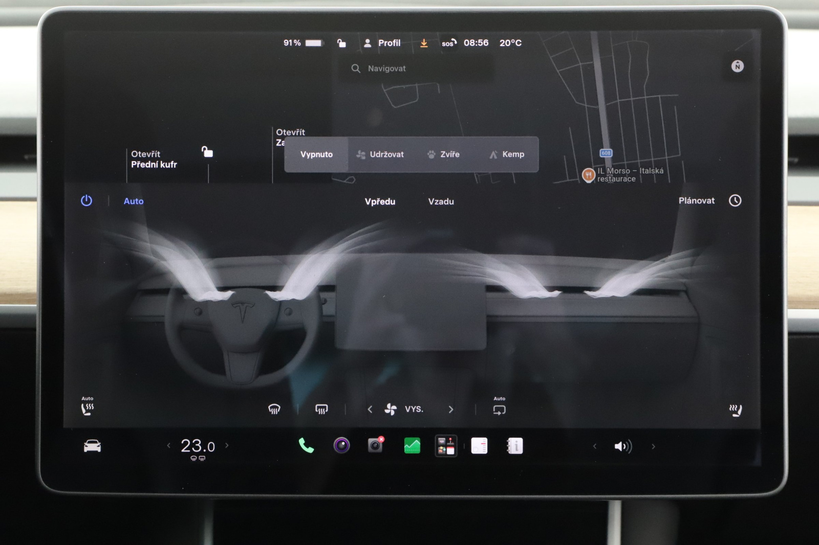Tesla Model 3 Long Range AWD – fotografie 26