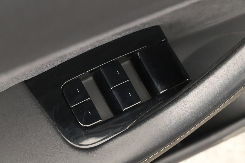 Tesla Model 3, 2019