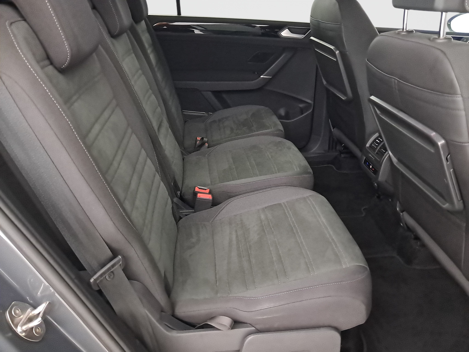 Volkswagen Touran - 2023
