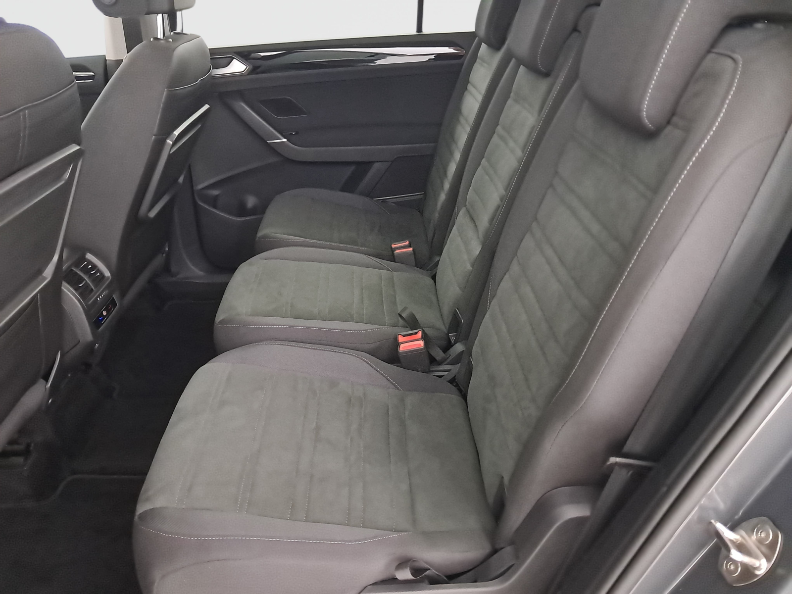 Volkswagen Touran - 2023