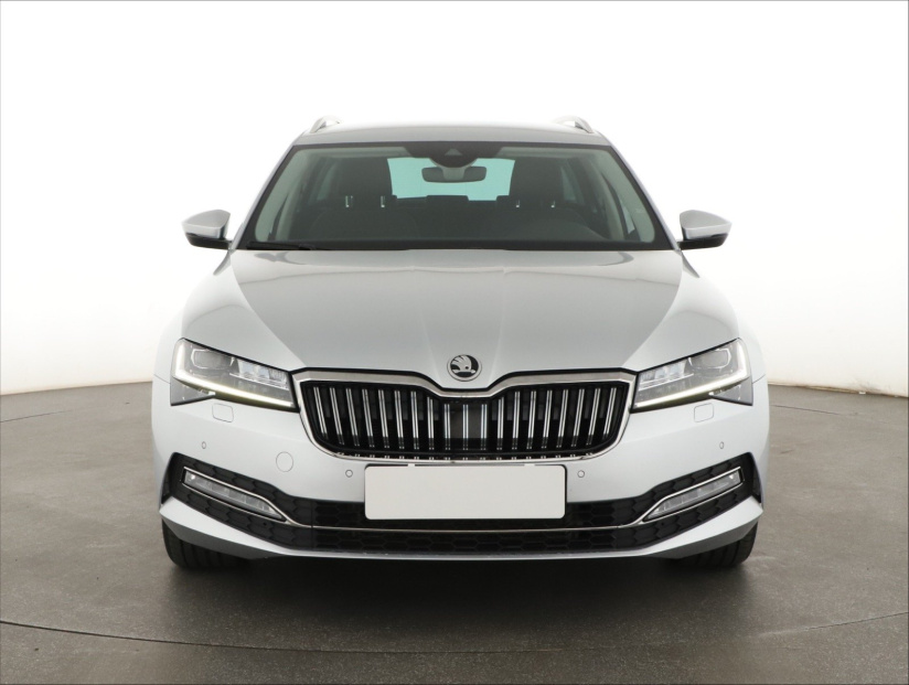 Škoda Superb, 2023
