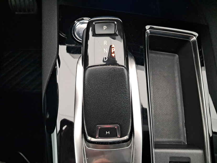 Peugeot 5008, 2021