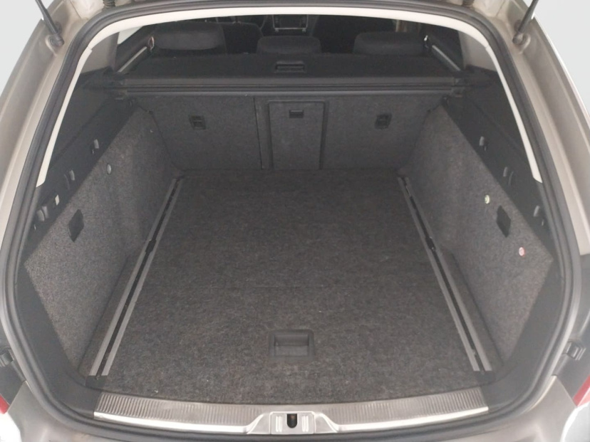 Škoda Superb, 2013