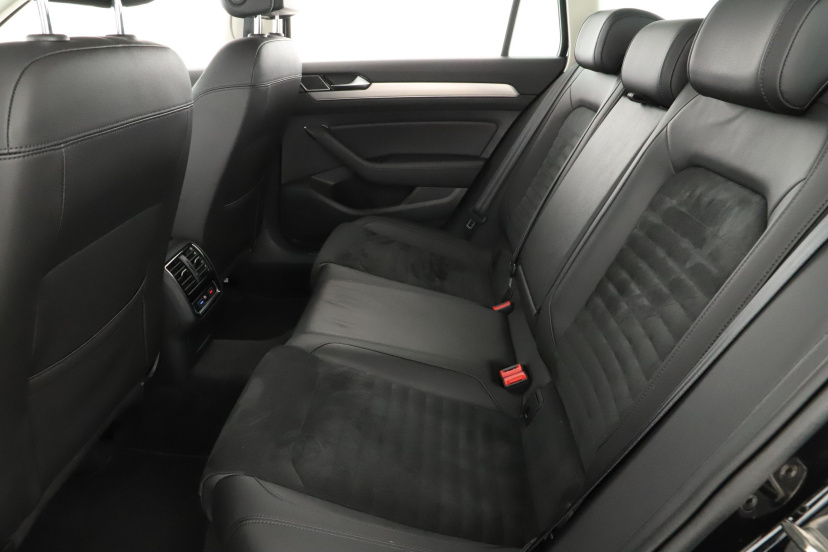 Volkswagen Passat, 2019