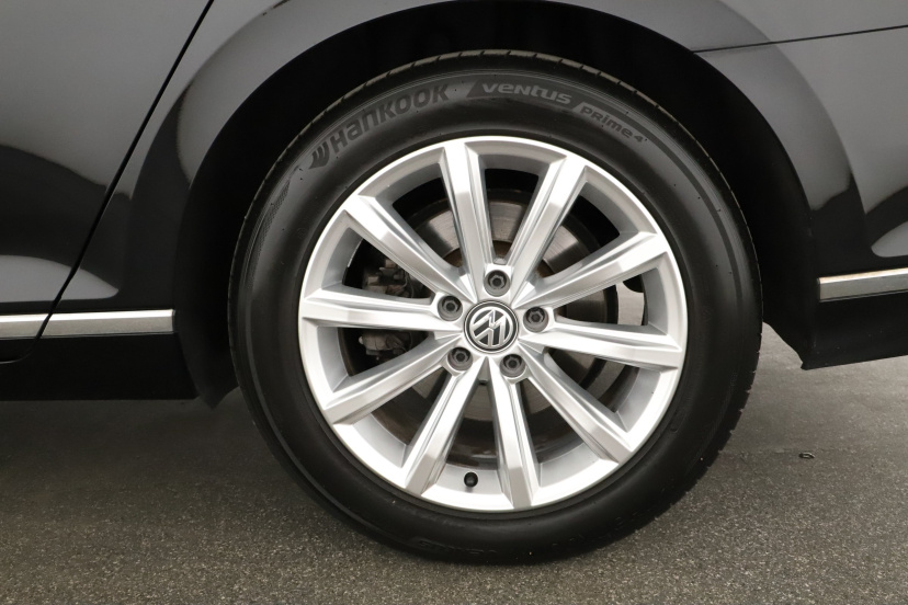Volkswagen Passat, 2019