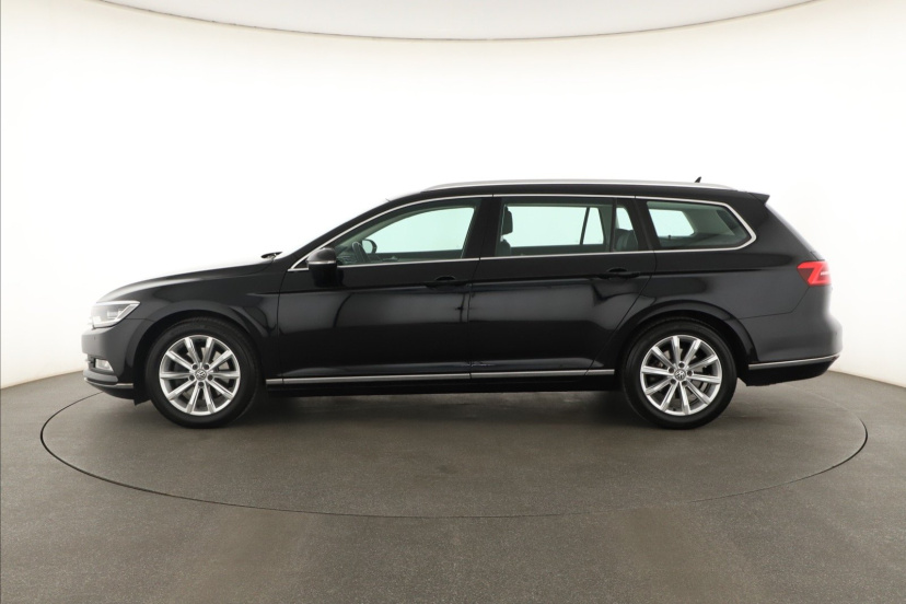 Volkswagen Passat, 2019