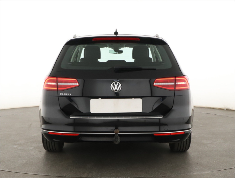 Volkswagen Passat, 2019