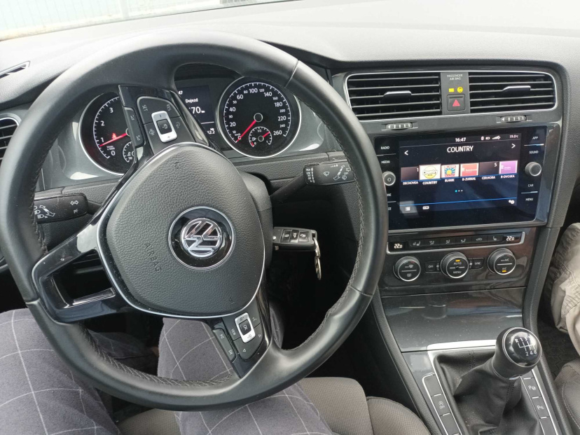 Volkswagen Golf, 2018