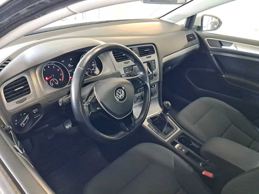 Volkswagen Golf, 2014