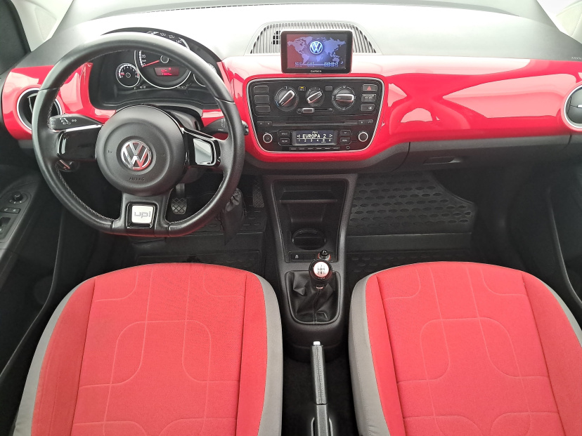 Volkswagen Up!, 2014