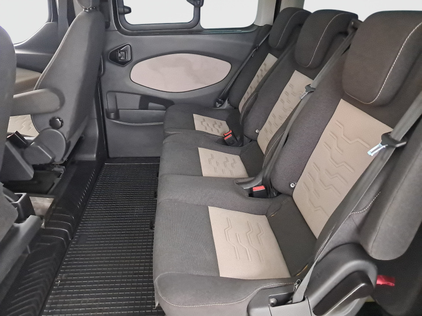 Ford Tourneo Custom, 2013