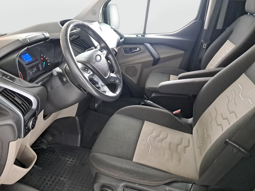 Ford Tourneo Custom, 2013