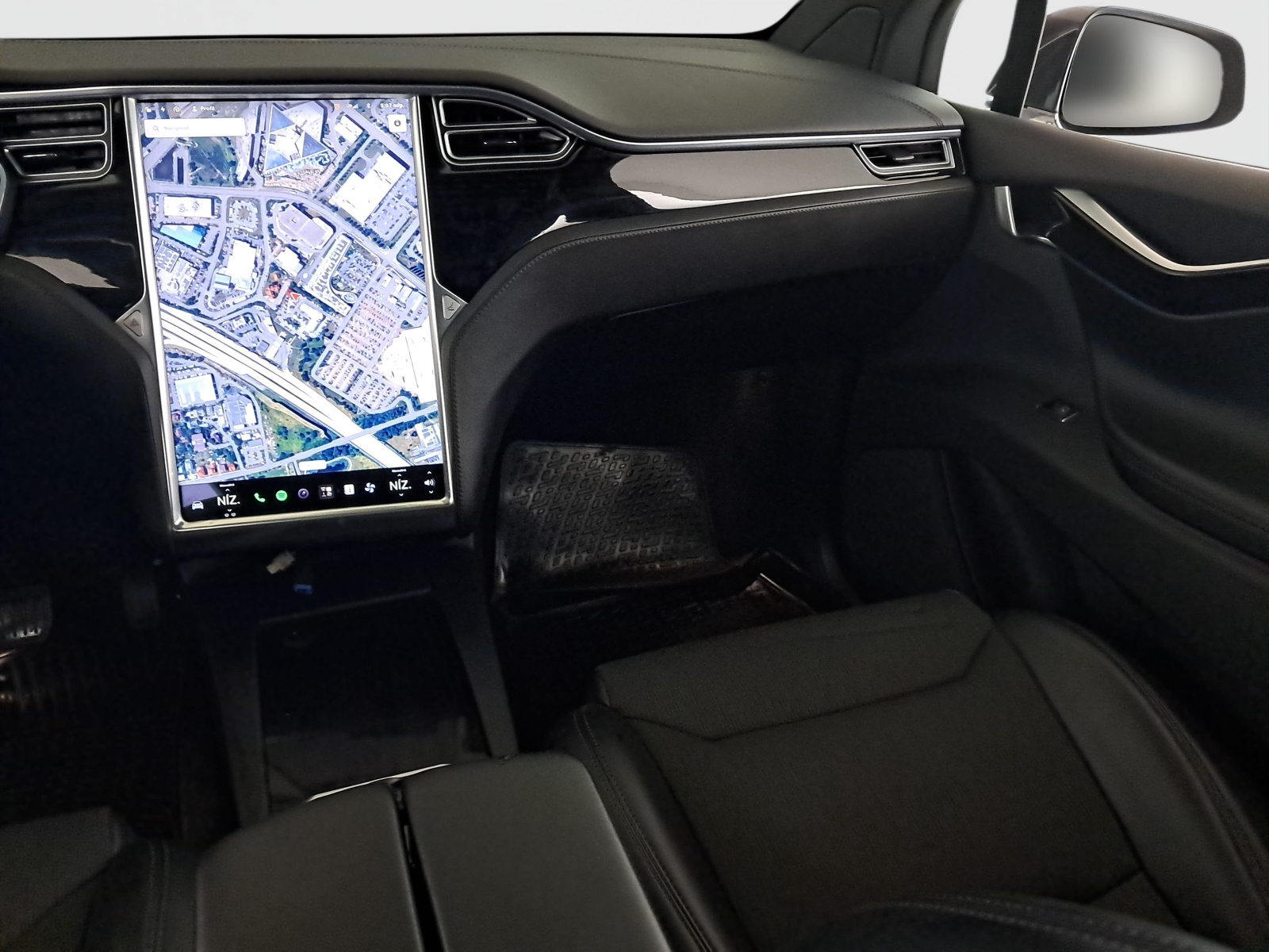 Tesla Model X 100D – fotografie 11