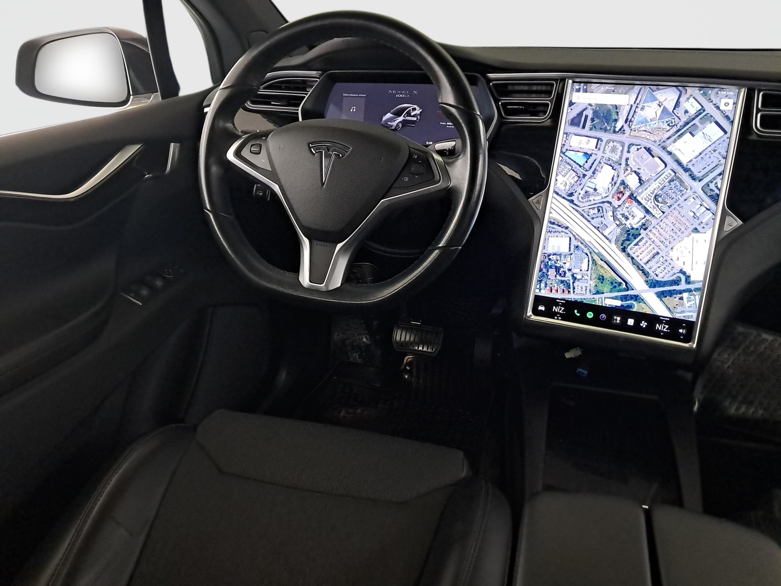 Tesla Model X 100D – fotografie 9