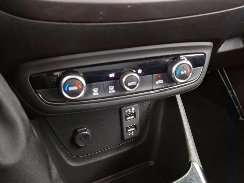Opel Crossland, 2018