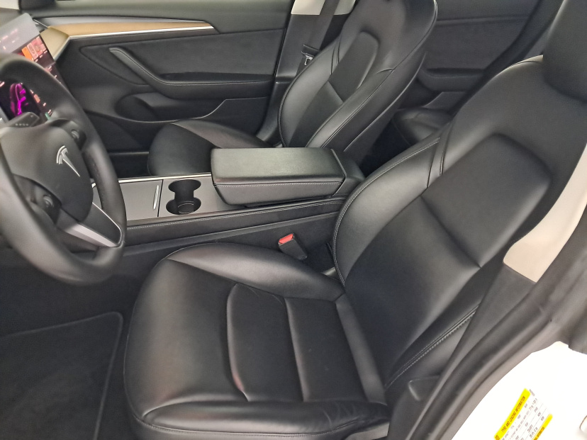 Tesla Model 3, 2021