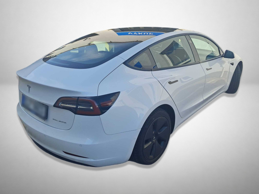 Tesla Model 3, 2021