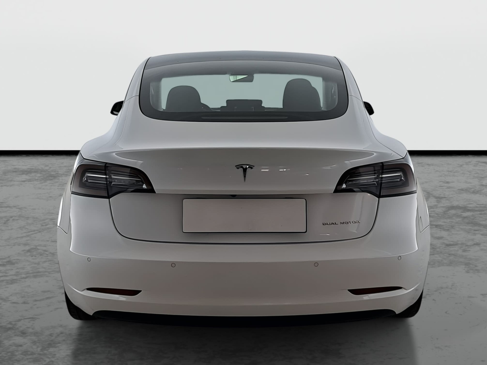 Tesla Model 3 Long Range AWD – fotografie 6