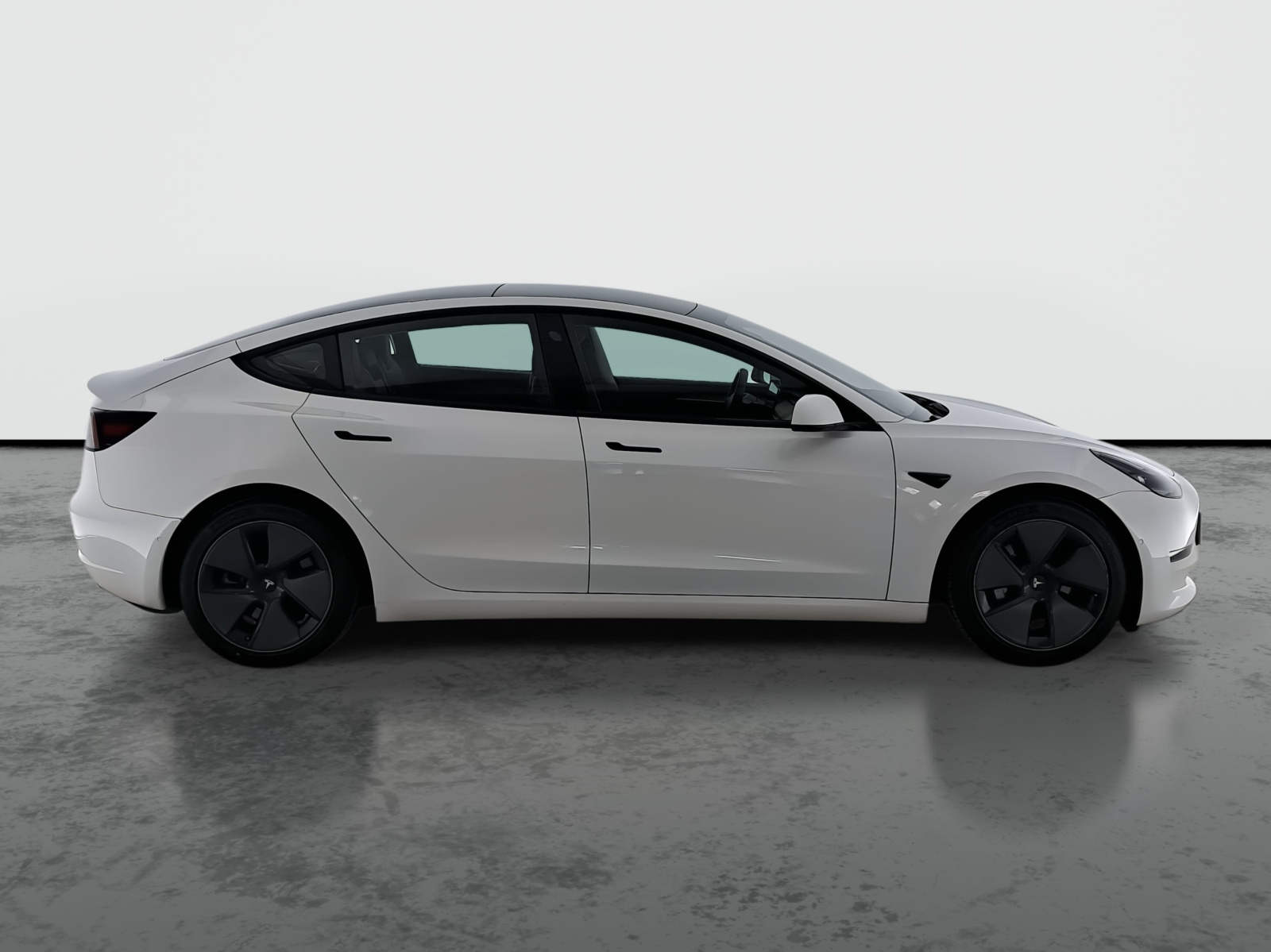 Tesla Model 3 Long Range AWD – fotografie 8