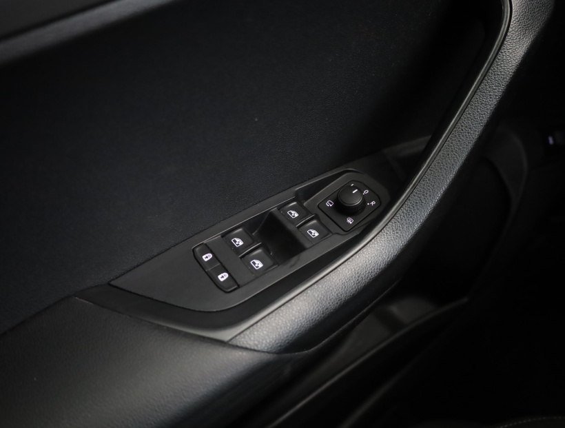 Škoda Karoq, 2021