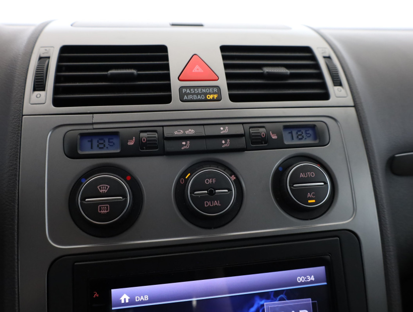 Volkswagen Touran, 2008