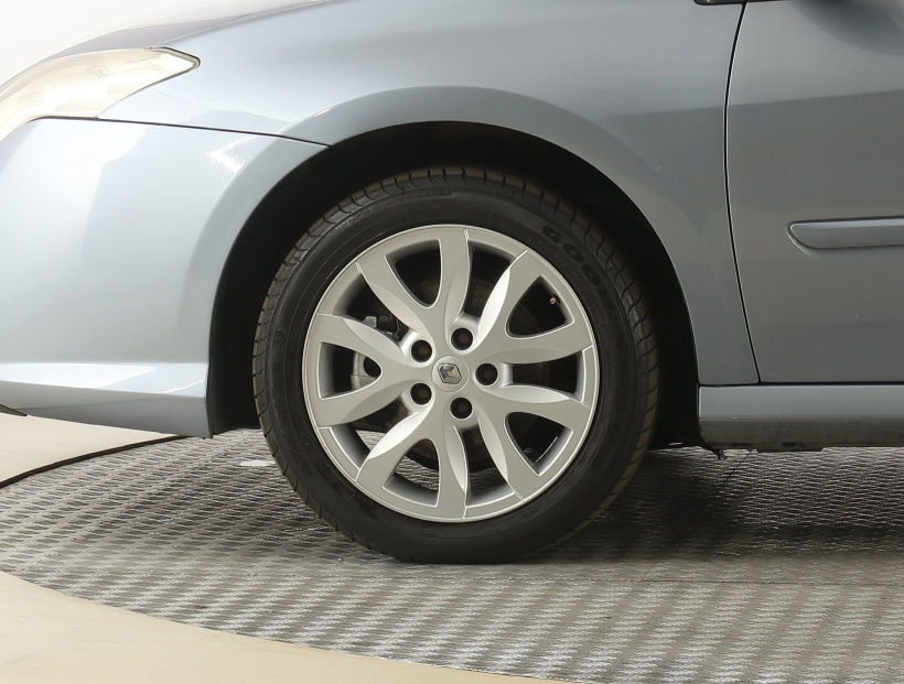 Renault Laguna, 2008