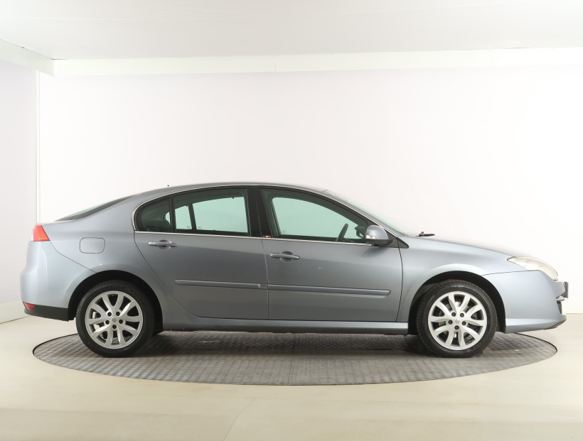 Renault Laguna, 2008