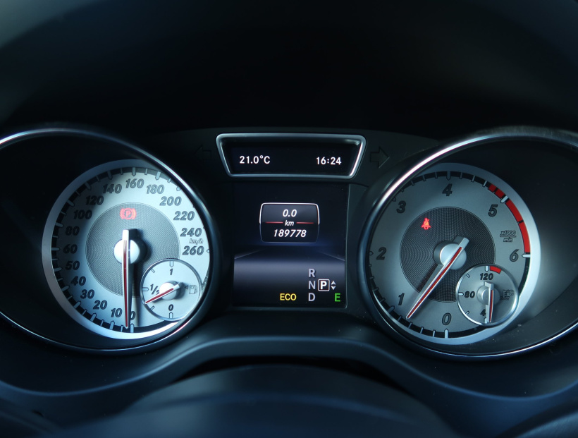 Mercedes-Benz GLA, 2014