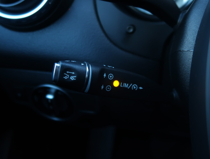 Mercedes-Benz GLA, 2014