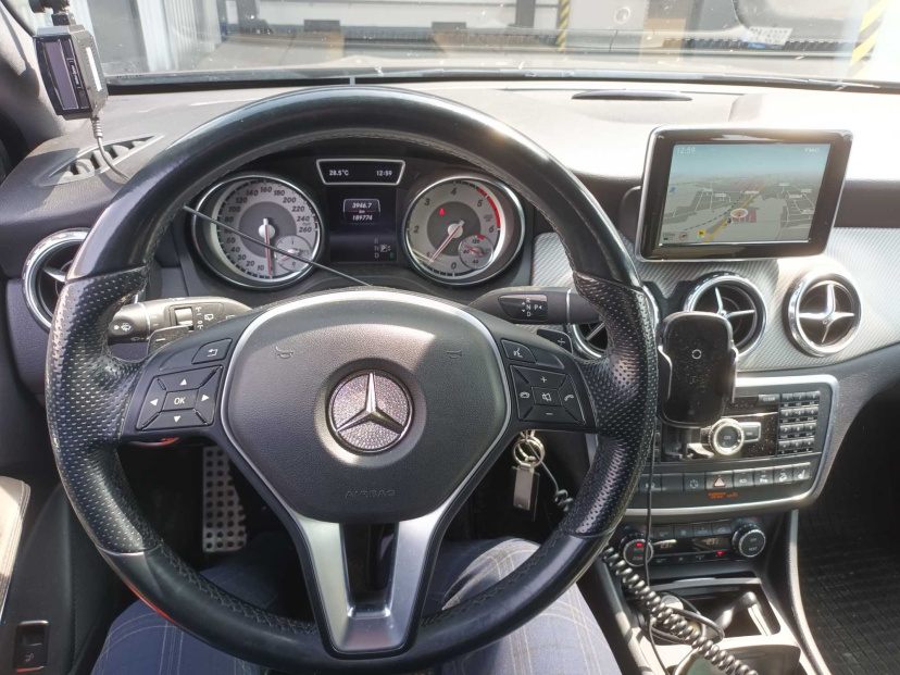 Mercedes-Benz GLA, 2014