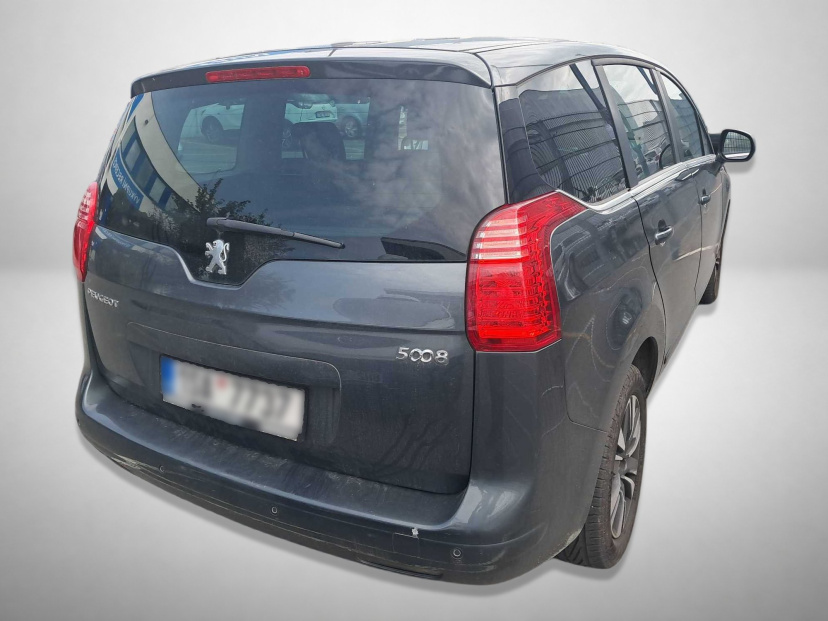 Peugeot 5008, 2010