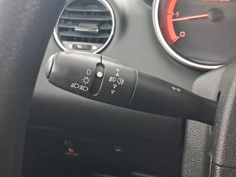 Peugeot 308, 2008