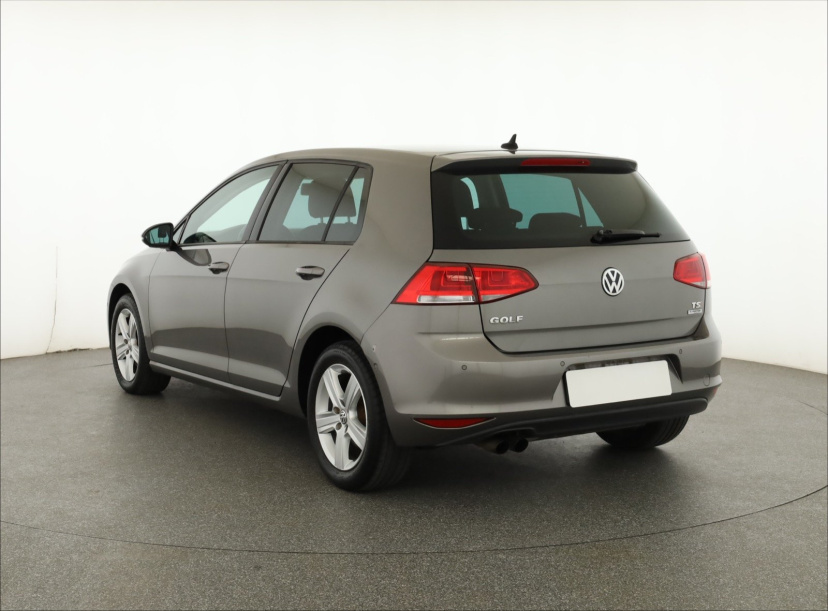 Volkswagen Golf, 2013