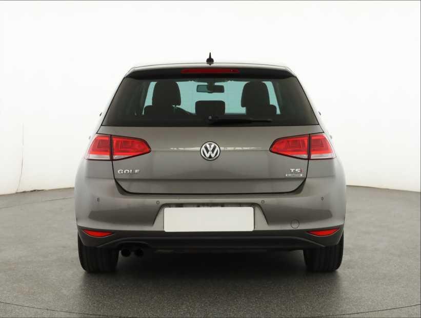 Volkswagen Golf, 2013