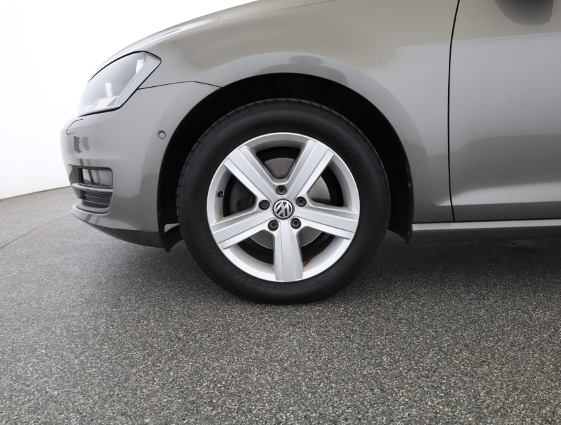Volkswagen Golf, 2013
