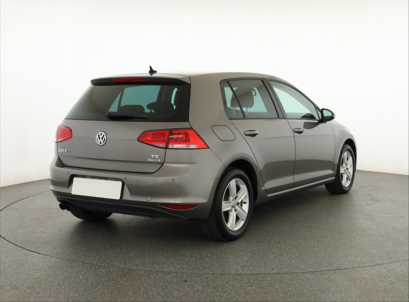 Volkswagen Golf, 2013