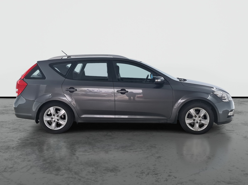 Kia Ceed, 2010