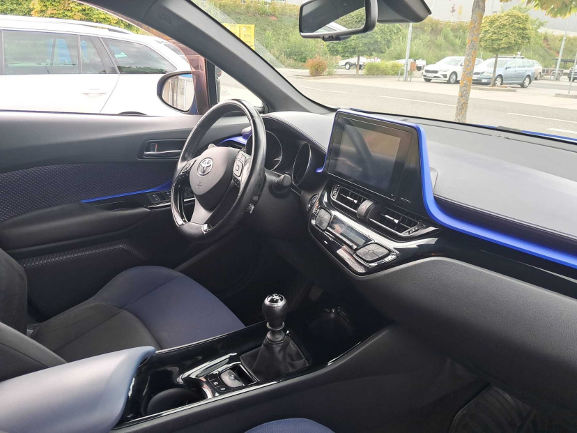 Toyota C-HR, 2017