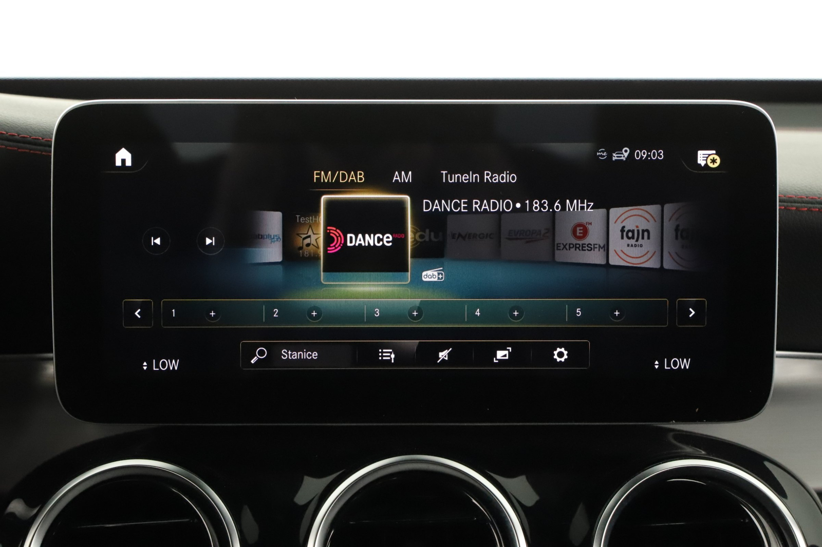 Mercedes-Benz GLC - 2021