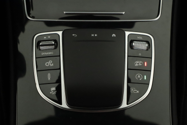 Mercedes-Benz GLC - 2021