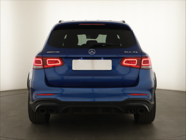 Mercedes-Benz GLC - 2021